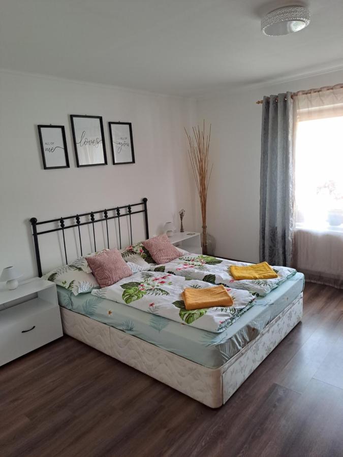 No°21 Apartman Сільвашварад Екстер'єр фото